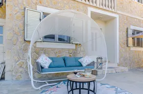 Holiday apartment with barbecue & terrace | Sea view - Image 4