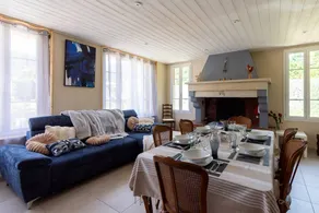 Family-friendly beautiful holiday apartment with garden | Mountain view | Ski nearby - Image 2