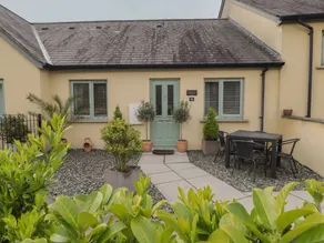 Fully equipped nice cottage with garden - Image 2