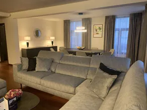 Fully equipped spacious flat | Close to Grote Markt | City view | Pet-friendly - Image 2