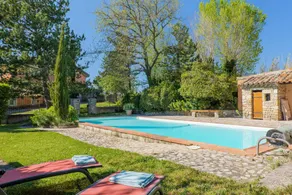 Apartment with terrace, barbeque & pool | Garden view - Image 2