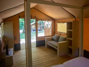 Child-friendly nice tent with pool & terrace | Pets allowed - Image 5