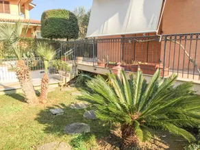 Apartment with garden, hot tub & terrace | Close to the beach | Dogs allowed - Image 4