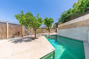 Voll ausgestattete Villa mit Terrasse, Grill und privatem Pool - Image 4