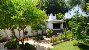 Apartment with terrace, garden & barbeque - Image 5