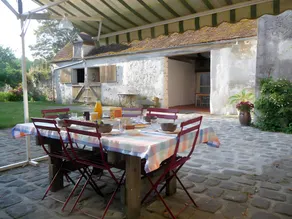 Bed and breakfast with terrace & garden | City view - Image 5