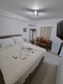 Family-friendly nice flat with terrace, garden & barbeque | Garden view | Dogs allowed - Image 2