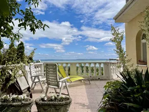 Ferienhaus mit Pool und Balatonpanorama - Image 3