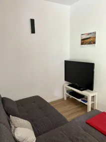 Flat with terrace - Image 5