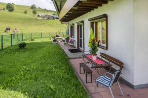 Holiday apartment with garden, terrace & barbeque | Mountain view - Image 3