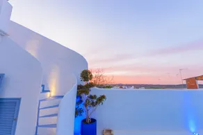 Fully equipped spacious holiday home with terrace, private pool & barbeque | City view | Perfect for remote work | Pets are welcome - Image 4