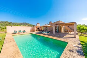 Villa avec jardin, barbecue et piscine privée - Image 3