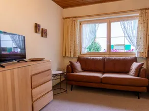 Apartment with garden | Lake view - Image 2