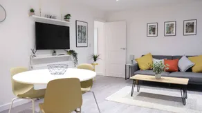 Holiday apartment with garden & fast internet - Image 4