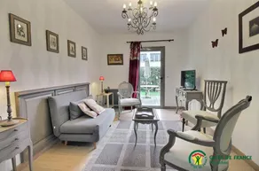 Gite with terrace, barbeque & garden - Image 3