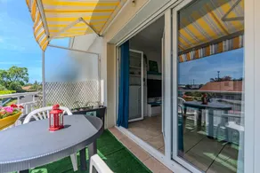 Holiday apartment with terrace & barbeque - Image 4