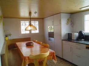 Exquisito apartamento vacacional con piscina y barbacoa | Acepta mascotas - Image 3