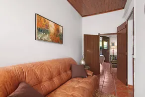 Maison de vacances entièrement équipée avec internet haut débit, barbecue et jardin | Vue jardin - Image 4