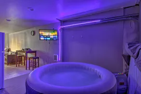 Philly Studio with Indoor Hot Tub 7 Mi to Dtwn - Image 3