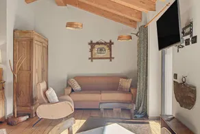 Suite 'Camera Contadino' with Cooktop, Hot Tub with Mont Blanc View - Image 2