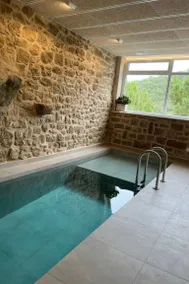 Flat with private pool, garden & barbeque - Image 3