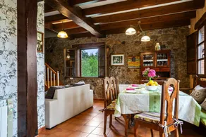 Farm with terrace, garden & barbecue | Mountain view - Image 5