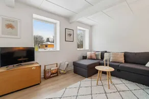 Child-friendly house - Image 3