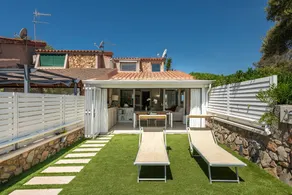 Incantevole casa adatta alle famiglie con griglia, terrazza e giardino | Vista sul mare | Accanto alla spiaggia - Image 4