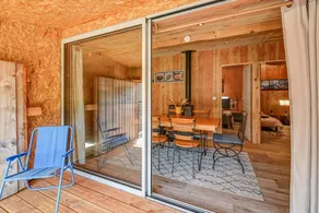 Holiday home with BBQ & terrace | Mountain view - Image 3