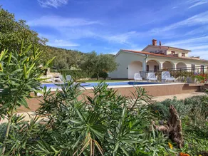 Holiday home with private pool, garden & terrace | Sea view | Pets allowed - Image 3