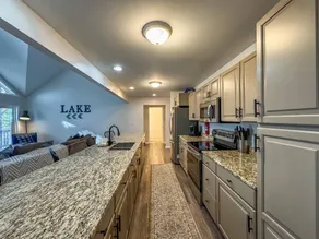 Children-friendly house with pool, BBQ & hot tub | Lake view | Suitable for remote work | Pets allowed - Image 5