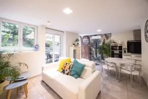 Fully equipped holiday apartment with garden & terrace | Garden view | Perfect for remote work - Image 2