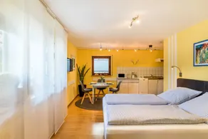 Studio with terrace - Image 2