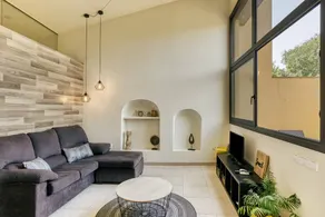 L'Heura, Casa terrassa Empordà Banyoles - Image 3