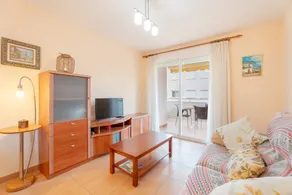 Voll ausgestattete wunderschöne Ferienwohnung mit Pool | Nah am Strand - Image 5
