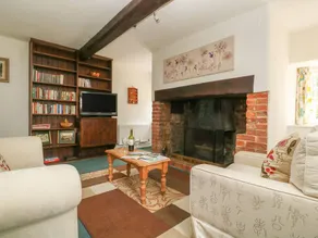 Child-friendly cottage with garden | Pets allowed - Image 3