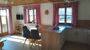 Beautiful apartment with BBQ & terrace | Mountain view - Image 4