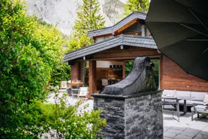 House with garden, sauna & hot tub | Mountain view - Image 3