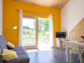Quiet cottage with terrace, pellet stove, parking and pets allowed in forest - Image 3