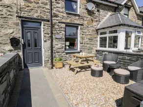 Children-friendly cottage with garden & terrace | Pets allowed - Image 2