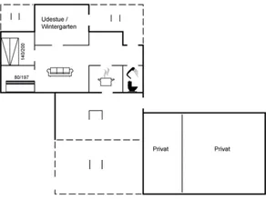 Holiday home with terrace - Image 2