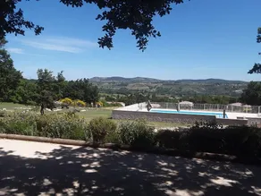 Children-friendly spacious chalet with BBQ, pool & terrace | Garden view | Pets allowed - Image 3