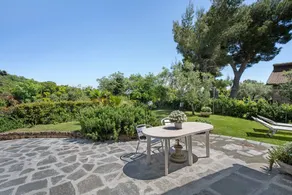 Villa 'Rosmarino' with Mountain View, Wi-Fi and Air Conditioning - Image 3