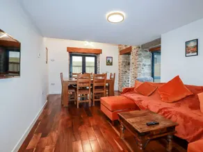 Children-friendly lovely cottage with garden | Dogs allowed - Image 4