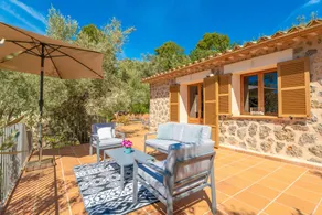 Chalet adatto alle famiglie con barbecue, terrazza e giardino - Image 3