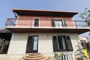 Apartment with garden, barbecue & terrace - Image 4