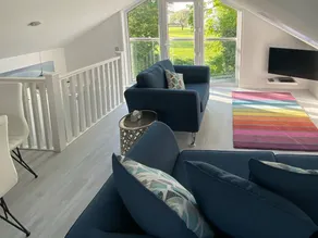 Cottage with barbeque & garden | River view - Image 3