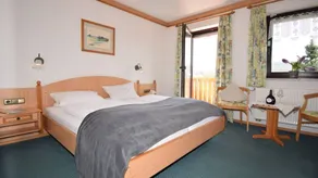 Doppelzimmer für 2 Personen (24 m²) in Burghaslach - Image 2