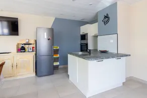 Family-friendly beautiful holiday apartment with garden | Mountain view | Ski nearby - Image 3
