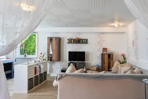 House with garden, terrace & barbeque | Garden view - Image 5
